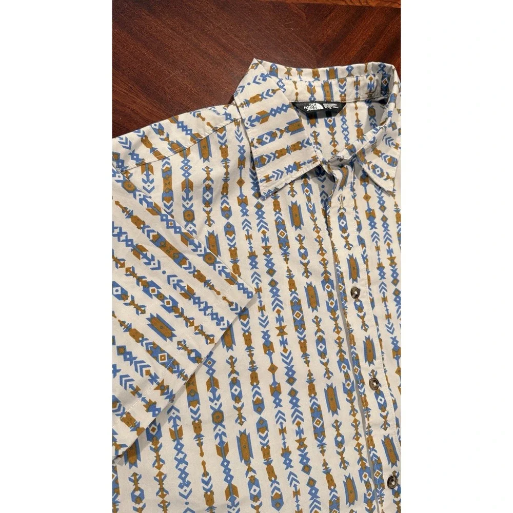 The North Face Mens XL Button Up Shirt Aztec Southwestern Geometric Short Sleeve